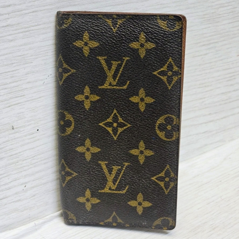 Louis Vuitton Monogram Checkbook Wallet in Brown and Gold